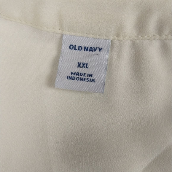 Old Navy Long Sleeve top - Picture 8 of 8